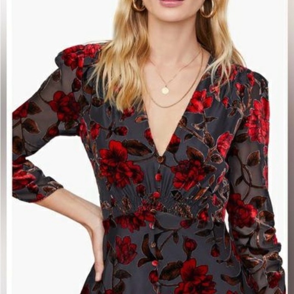 NEW ASTR The Label Floral Red Velvet Burnout Sheer Black Midi Dress V-Neck Sz S - Picture 3 of 9